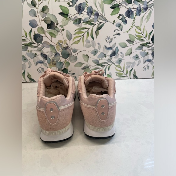 Beautiful‎ Light Pink Venture Runner Women Size 7 - Picture 8 of 11